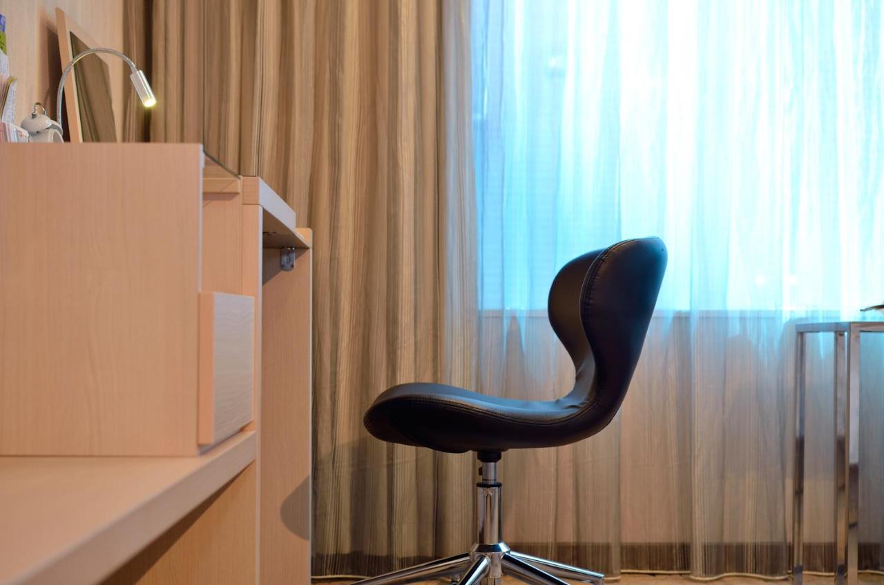Yomi Hotel - Shuanglian Mrt Tajpej Kültér fotó
