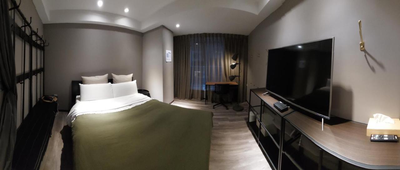 Yomi Hotel - Shuanglian Mrt Tajpej Kültér fotó