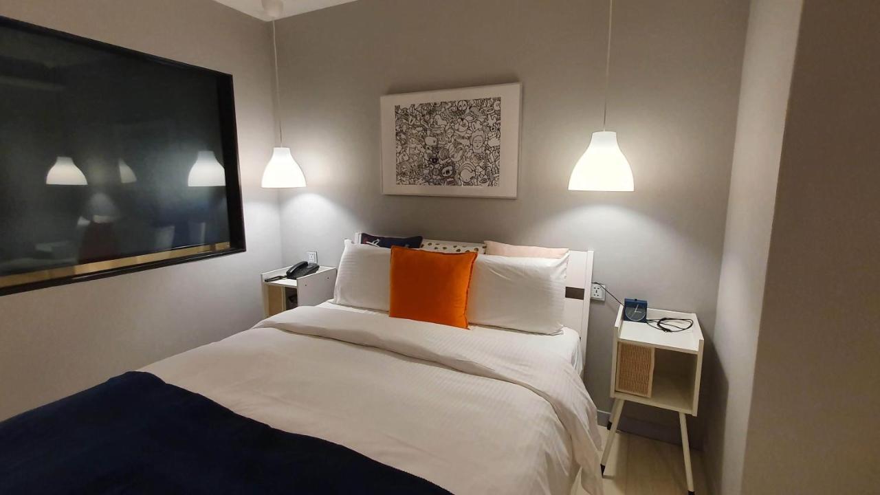Yomi Hotel - Shuanglian Mrt Tajpej Kültér fotó